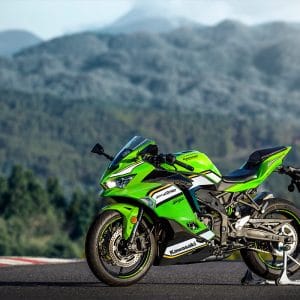 2025 NINJA® ZX™ 4RR KRT EDITION ABS Gallery 1 300x300