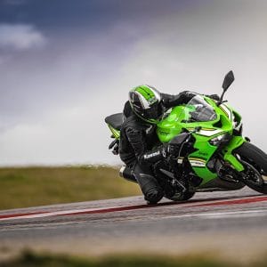2025 NINJA® ZX™ 6R KRT EDITION Gallery 9 300x300