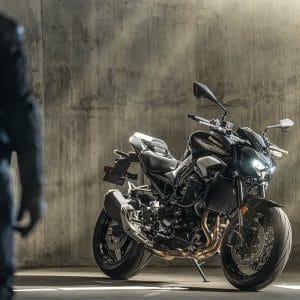 2025 z900 abs