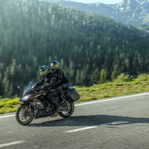 2026 NINJA® 1100SX ABS Gallery 2 300x300