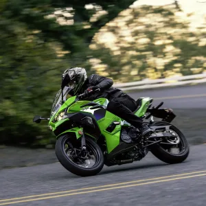2026 NINJA® 500 SE ABS Lime Green Gallery 5 300x300