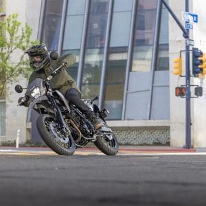 2025 klx®230sm abs