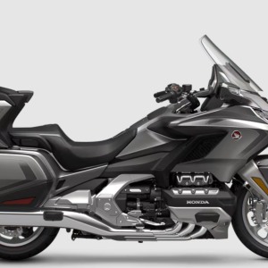 2027 gold wing tour airbag automatic dct