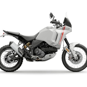 ducati desertx 937 matt star white silk main